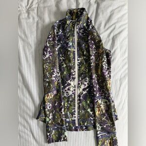 lululemon athletica Multicolor Patterned Ski Jacket